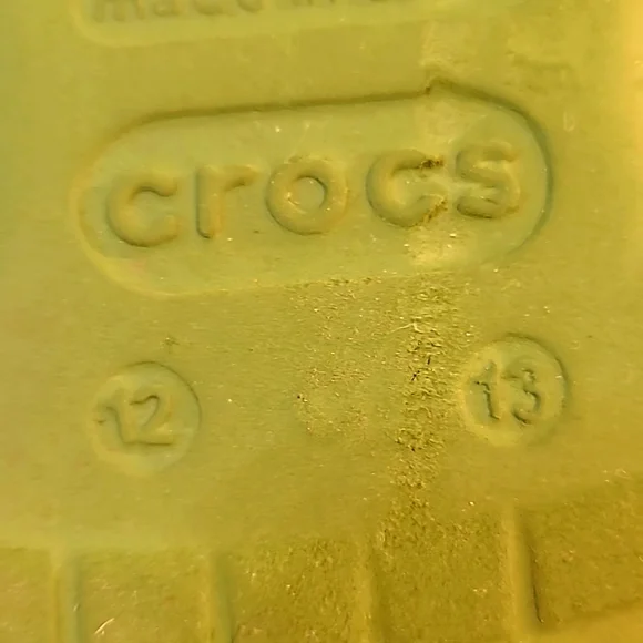 Crocs TMNT Kids Green and Yellow Clog Shoes - Picture 11 of 11